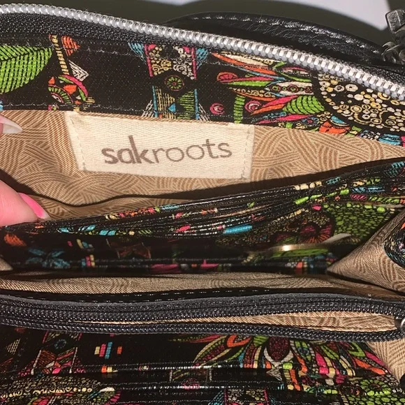 Sakroots vintage crossbody/wallet/phone holder nwot - Picture 7 of 7